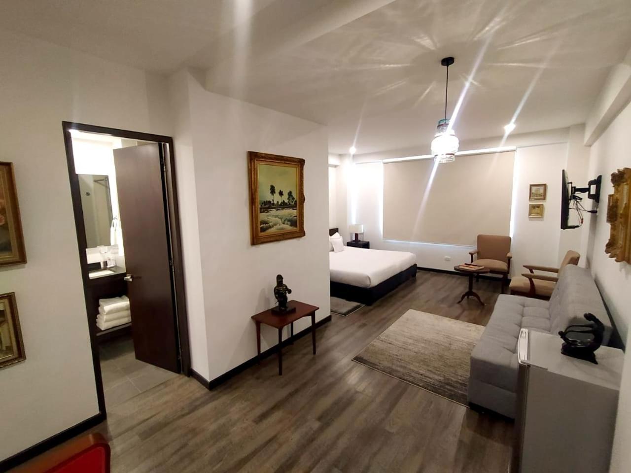 Hotel Museo San Moritz Bogota Luaran gambar